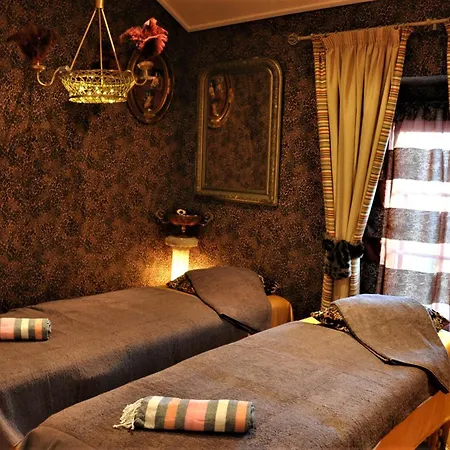 Chambre Aux Miroirs - La Venus De Lisbonne Calhandriz