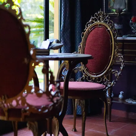 Chambre Aux Miroirs - La Venus De Lisbonne 4*